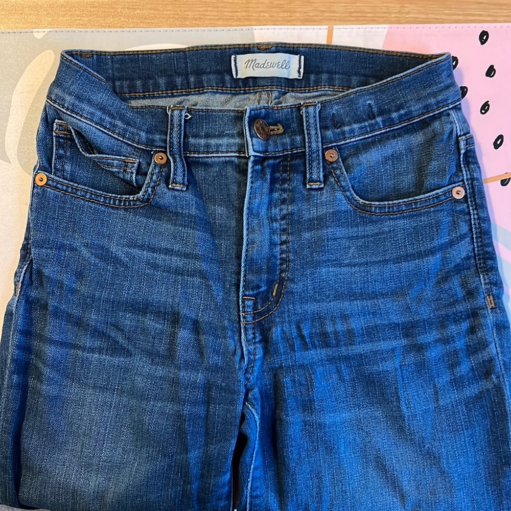 Madewell size 24 9" High-Rise Skinny Jeans, Medium-Dark wash, Used- Good